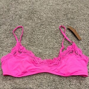 NWT Hot Pink SKIMS Bralette